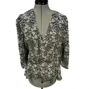 Women's Peplum 3/4 Sleeve Black & White Banana Republic Blouse Size-Medium